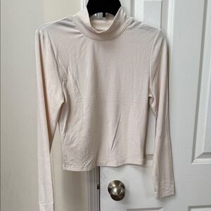 Elegant Cream Turtleneck Women's 2 of set size Small